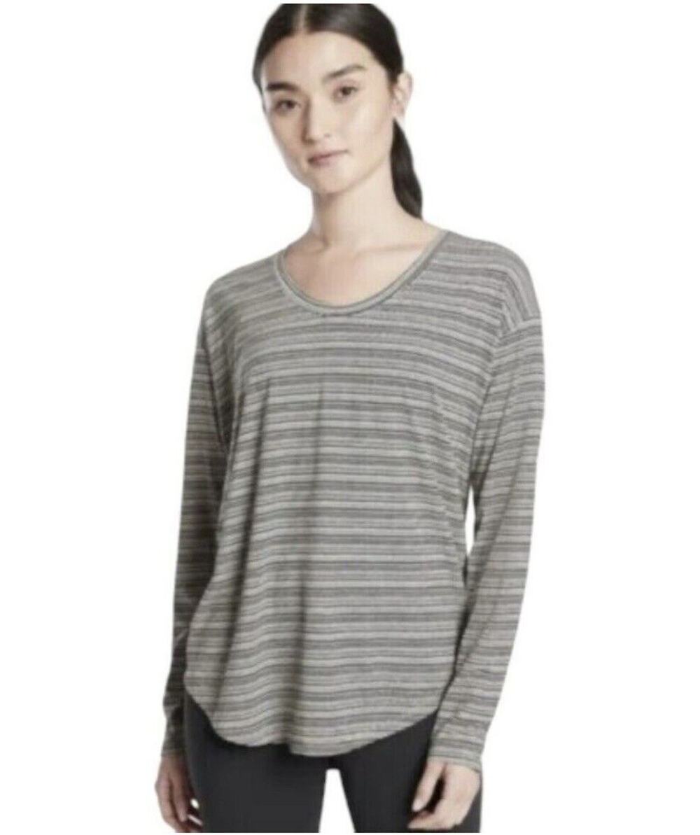 NWT Athleta Cloudlight Stratus Striped Long Sleeve Top Women's Medium Activewear